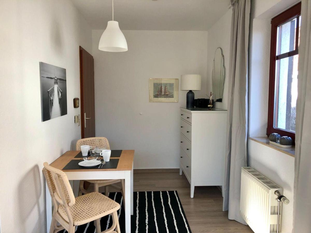 Ferienwohnung-Klaus-Stoertebeker-Mit-Sonnenterrasse-Garten-Zwischen-Strand-Wald-Und-Wiese Gustow (Vorpommern-Rugen) Exterior foto