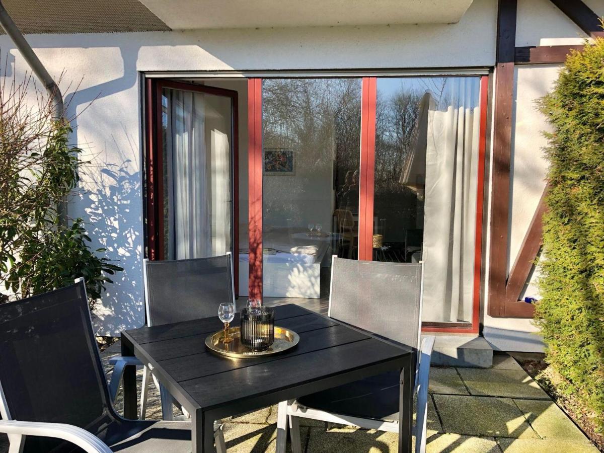 Ferienwohnung-Klaus-Stoertebeker-Mit-Sonnenterrasse-Garten-Zwischen-Strand-Wald-Und-Wiese Gustow (Vorpommern-Rugen) Exterior foto