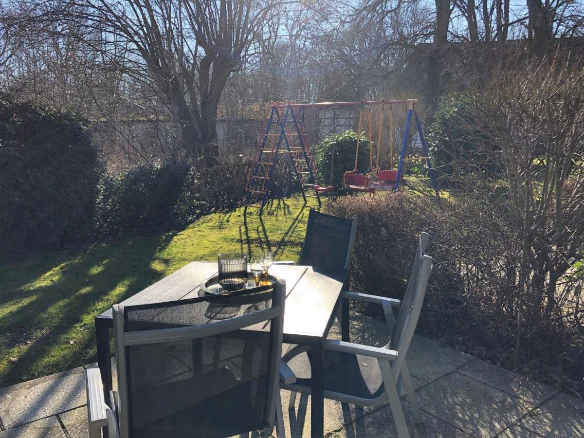Ferienwohnung-Klaus-Stoertebeker-Mit-Sonnenterrasse-Garten-Zwischen-Strand-Wald-Und-Wiese Gustow (Vorpommern-Rugen) Exterior foto