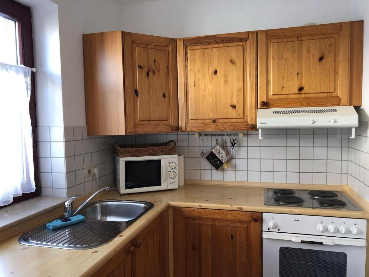 Ferienwohnung-Klaus-Stoertebeker-Mit-Sonnenterrasse-Garten-Zwischen-Strand-Wald-Und-Wiese Gustow (Vorpommern-Rugen) Exterior foto